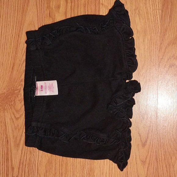 Lot of 4 shorts 3-6m - Picture 11 of 11